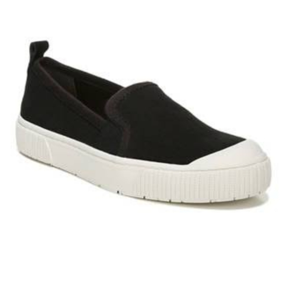 ZODIAC Ciera Slip Ons Black*Like New Condition* size 9.5